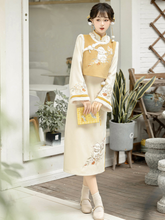 Load image into Gallery viewer, Specially designed Chinese qipao 丨 秋草结【2-Piece Set RFX195】