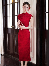 Load image into Gallery viewer, Sexy and elegant cheongsam dress - red stand-collar cheongsam | Flowers on the Rainbow【YG2828】