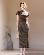Load image into Gallery viewer, Improved Chinese-style qipao showcases traditional Chinese clothing【YG2506】