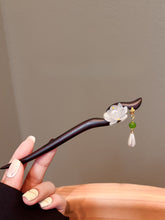 Load image into Gallery viewer, Double sided lotus flower | Ebony hairpin (双面莲花)FX0919