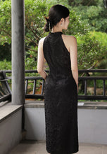 Load image into Gallery viewer, Guyunqilian Cheongsam Black Qipao 丨 古韵漆莲【YG2276】