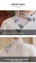 Load image into Gallery viewer, Su Yi Green Qipao 丨 素依【YG2568】