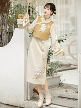 Load image into Gallery viewer, Specially designed Chinese qipao 丨 秋草结【2-Piece Set RFX195】
