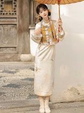 Load image into Gallery viewer, Chinese style embroidered Hanfu, yellow embroidered qipao 丨 桂香秋语【2-Piece Set RFX244】
