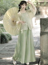 Load image into Gallery viewer, Containing dew lily Green Hanfu 丨 含露百合【3-Piece Set RF9211】
