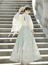 Load image into Gallery viewer, Modern design green and gentle Chinese Hanfu 丨 汉朝与诗章【3-Piece Set RF8923】

