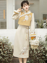 Load image into Gallery viewer, Specially designed Chinese qipao 丨 秋草结【2-Piece Set RFX195】
