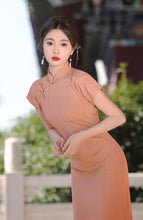 Load image into Gallery viewer, Wenwanfendai Cheongsam Pink Qipao 丨 温婉粉黛【YG2354】
