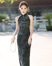 Load image into Gallery viewer, Qingshehuafu Cheongsam brown Qipao 丨 轻奢华幅【YG2321】
