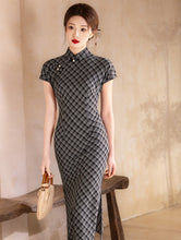 Load image into Gallery viewer, Improved Chinese-style qipao showcases traditional Chinese clothing【YG2506】
