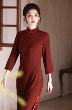 Load image into Gallery viewer, Chaziyanhong Cheongsam Red Qipao 丨 姹紫嫣红【YG2493】
