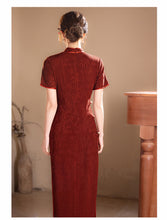 Load image into Gallery viewer, Red Chinese style short sleeved cheongsam【YG2538】
