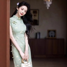 Load image into Gallery viewer, Qingyun New Chinese Style Qipao, Interpreting Elegant Chinese National Style【YG2644】
