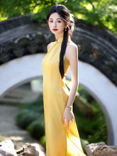 Load image into Gallery viewer, Zhulvcongcong Cheongsam Green Qipao 丨 竹绿葱葱【YG2628】
