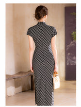 Load image into Gallery viewer, Improved Chinese-style qipao showcases traditional Chinese clothing【YG2506】
