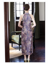 Load image into Gallery viewer, Chinese-style sexy qipao dress - off-shoulder purple cheongsam | Flowers on the Rainbow【YG2808】
