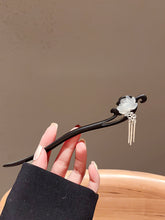 Load image into Gallery viewer, Lian Hua  |  Ebony hairpin （莲花）FX0769
