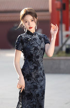 Load image into Gallery viewer, Traditional Cheongsam【YG2357】
